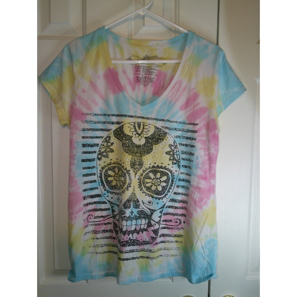 Awake Couture Tie‎ Dye Skull Graphic V-Neck T-Shirt Extra Large